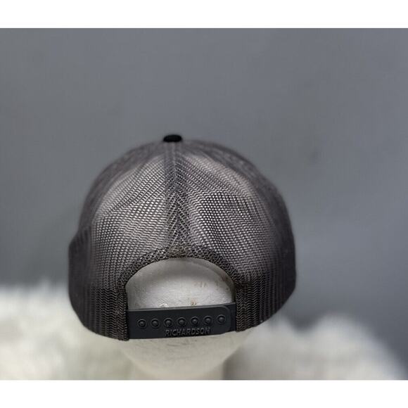 Throw Pink Disc Golf Mesh Back Ball Cap Black Gray Trucker - Picture 6 of 6